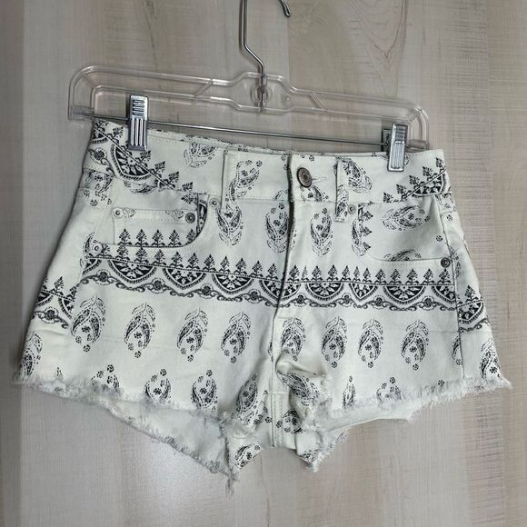 American Eagle shorts, size 4‎ - Picture 1 of 12